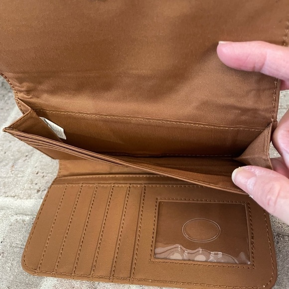 Wallet - Picture 7 of 10